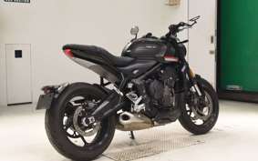 TRIUMPH TRIDENT 660 2023