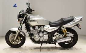 YAMAHA XJR1300 2025 RP01J