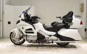 HONDA GL 1800 GOLD WING AIRBAG NAVI 2015 SC68