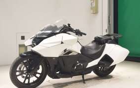 HONDA NM4 VULTUS -02 2015 RC82