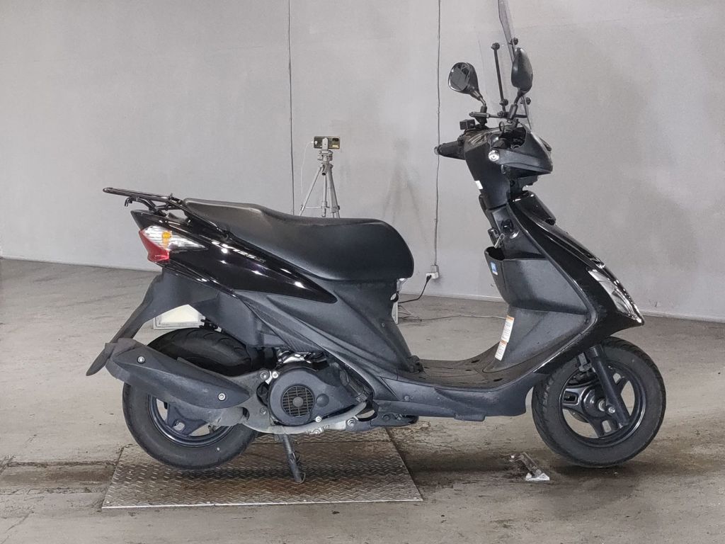 Фото Suzuki ADDRESS V125 с японского аукциона