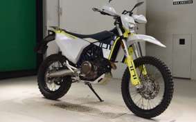 HUSQVARNA 701ED