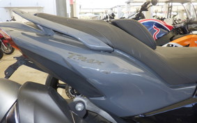 YAMAHA T-MAX 560 T 2022 SJ19J