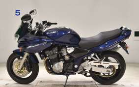 SUZUKI BANDIT 1200 S 2002 GV77A