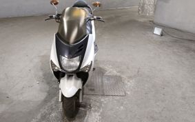 YAMAHA MAJESTY 125 SE27