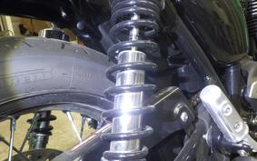 TRIUMPH BONNEVILLE T100 2021