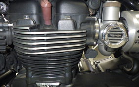 TRIUMPH BONNEVILLE T120 2016