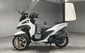YAMAHA TRICITY 125 SE82J