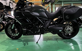 DUCATI DIAVEL CARBON 2012 ZDMG100ABCB