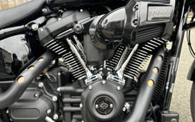 HARLEY FXLRST 2025 YXZ