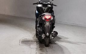 YAMAHA TRICITY 125 SE82J