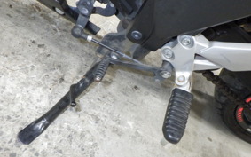 SUZUKI ｼﾞｸｻｰ250SF