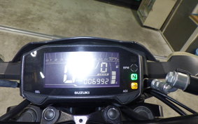 SUZUKI GSX-S125 DL32B