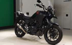 SUZUKI Vｽﾄﾛｰﾑ250