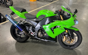 KAWASAKI NINJA ZX-10R 2004 ZXT00C