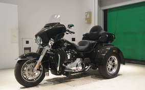 HARLEY FLHTCU TG 1870 2023