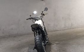 YAMAHA TW225 DG09J