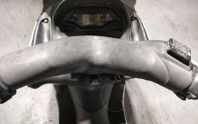 YAMAHA MAJESTY 125 SE27