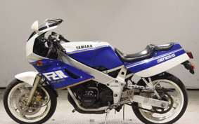 YAMAHA FZR400 1992 1WG