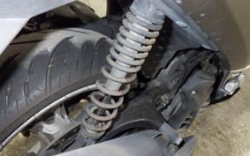 YAMAHA N-MAX SE86J