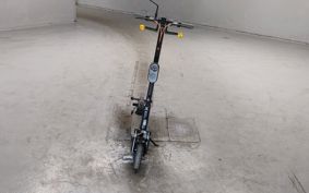 OTHER YADEA KS5 PRO ..