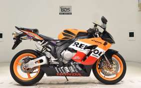 HONDA CBR1000RR 2005 SC57