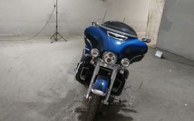 HARLEY HARLEYFLHTKSE1800CVO TEN