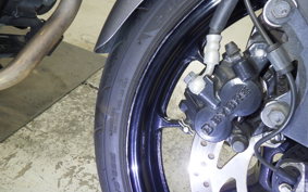 YAMAHA FZ25