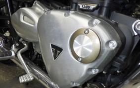 TRIUMPH BONNEVILLE T120 2023