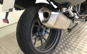 BMW R1200R 2015 0A04