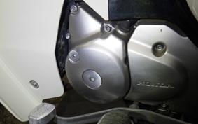HONDA C125 SUPER CUB JA48