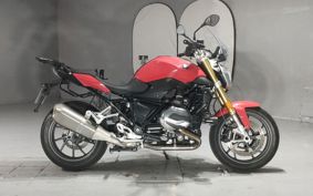 BMW R1200R 2017 0A04