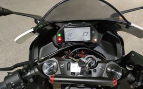 YAMAHA YZF-R25 RG74J
