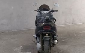 YAMAHA MAJESTY 125 SE22