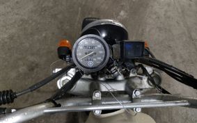YAMAHA TW225 DG09J
