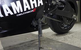 YAMAHA YZF-R7 2000