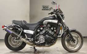 YAMAHA VMAX 2003