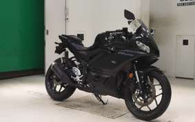 YAMAHA YZF-R25 A 2004 RG74J
