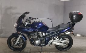 SUZUKI BANDIT1200S GV79A