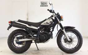 YAMAHA TW225 DG09J