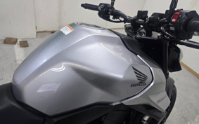 HONDA CB750 HORNET 2025 RH24