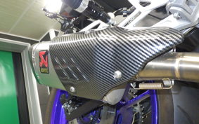 YAMAHA YZF-R15 2020