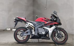 HONDA CBR600RR 2009 PC40