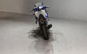 YAMAHA YZF-R125 RE06