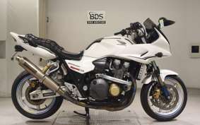 HONDA CB1300SB SUPER BOLDOR A 2011 SC54