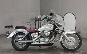 YAMAHA DRAGSTAR 250 VG02J