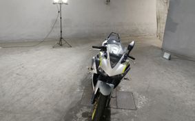 YAMAHA YZF R-3 2018 RH13J