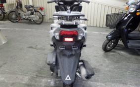 YAMAHA TRICITY 125 SE82J