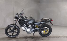 HONDA VTR 250 MC33