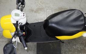 YAMAHA E-VINO SY11J
